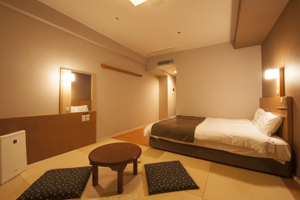 Dormy Inn Shinsaibashi Hot Spring Osaka Exterior photo